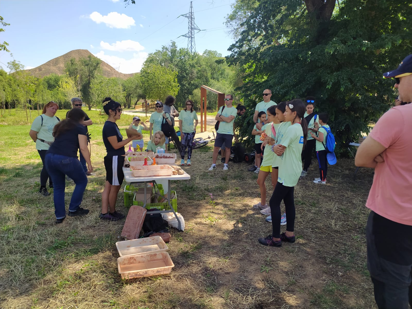 Bombas de semillas con especies autóctonas - Voluntariado medioambiental